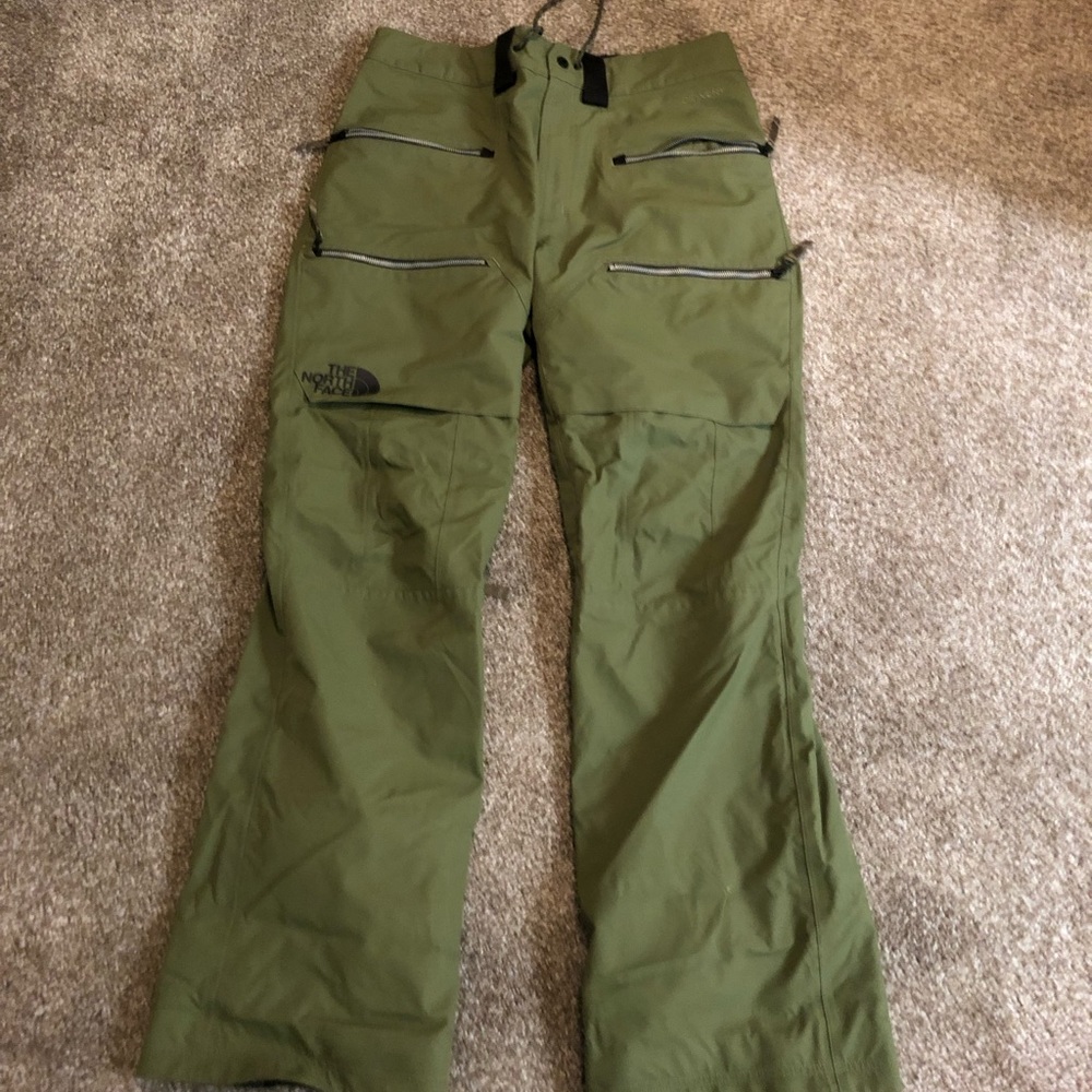 North Face Snowpants - Like New!